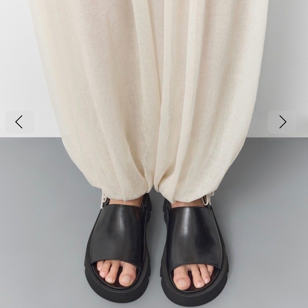 E8 by Miista Noreen Leather Chunky Platform Sandals Black EU40 US9.5 NWOB $225 - Picture 2 of 10